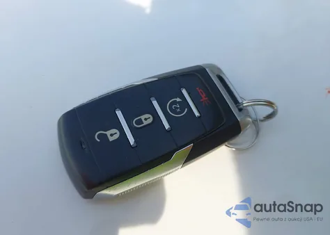 2021 Ram 1500 Big Horn 4X4 5'7 Box from USA, damaged, VIN 1C6SRFFT4MN522228